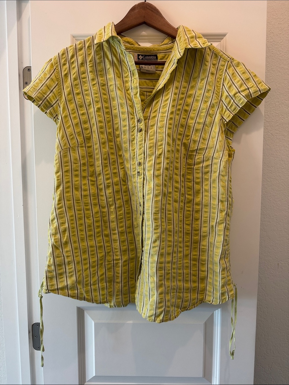 Columbia Yellow Striped Short Sleeve Camp Shirt